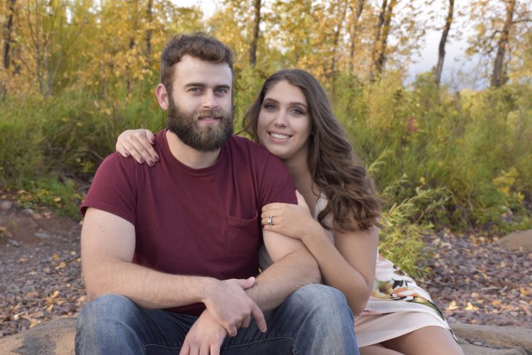 Couple returning home to PA to wed
